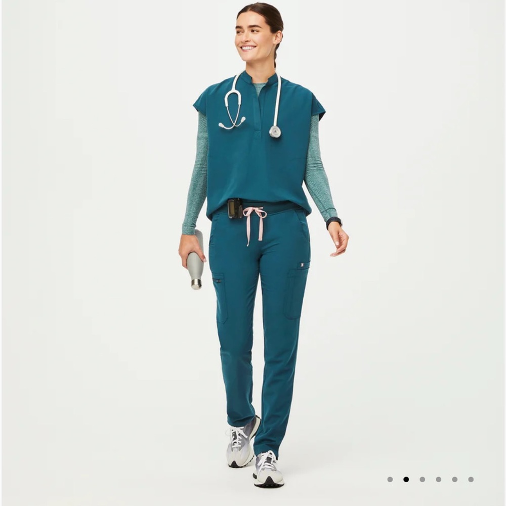 Figs yola small tall evergreen scrub pants